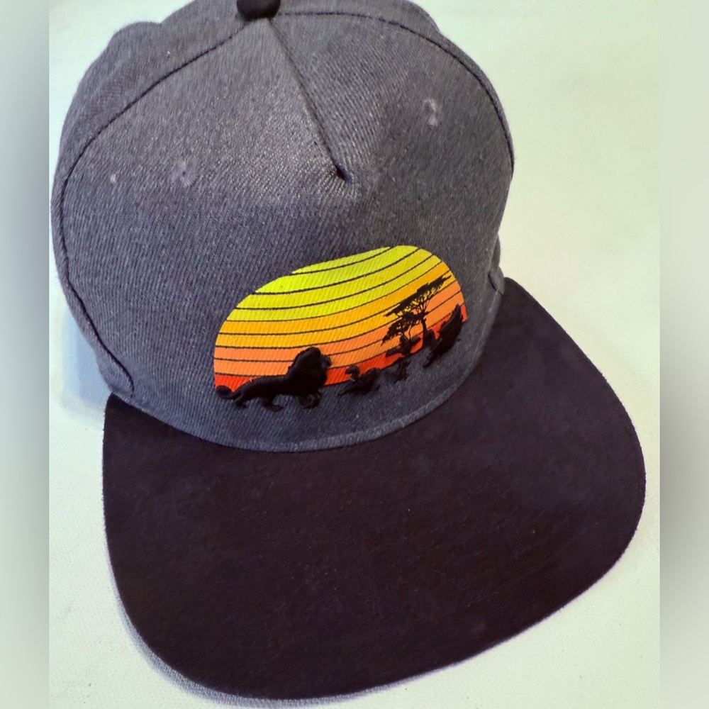 Disney Men's Black and Grey The Lion King Hat - Picture 8 of 8